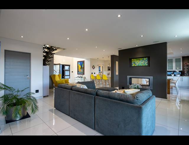 4 BEDROOM FREESTANDING SOLD IN EYE OF AFRICA ESTATE